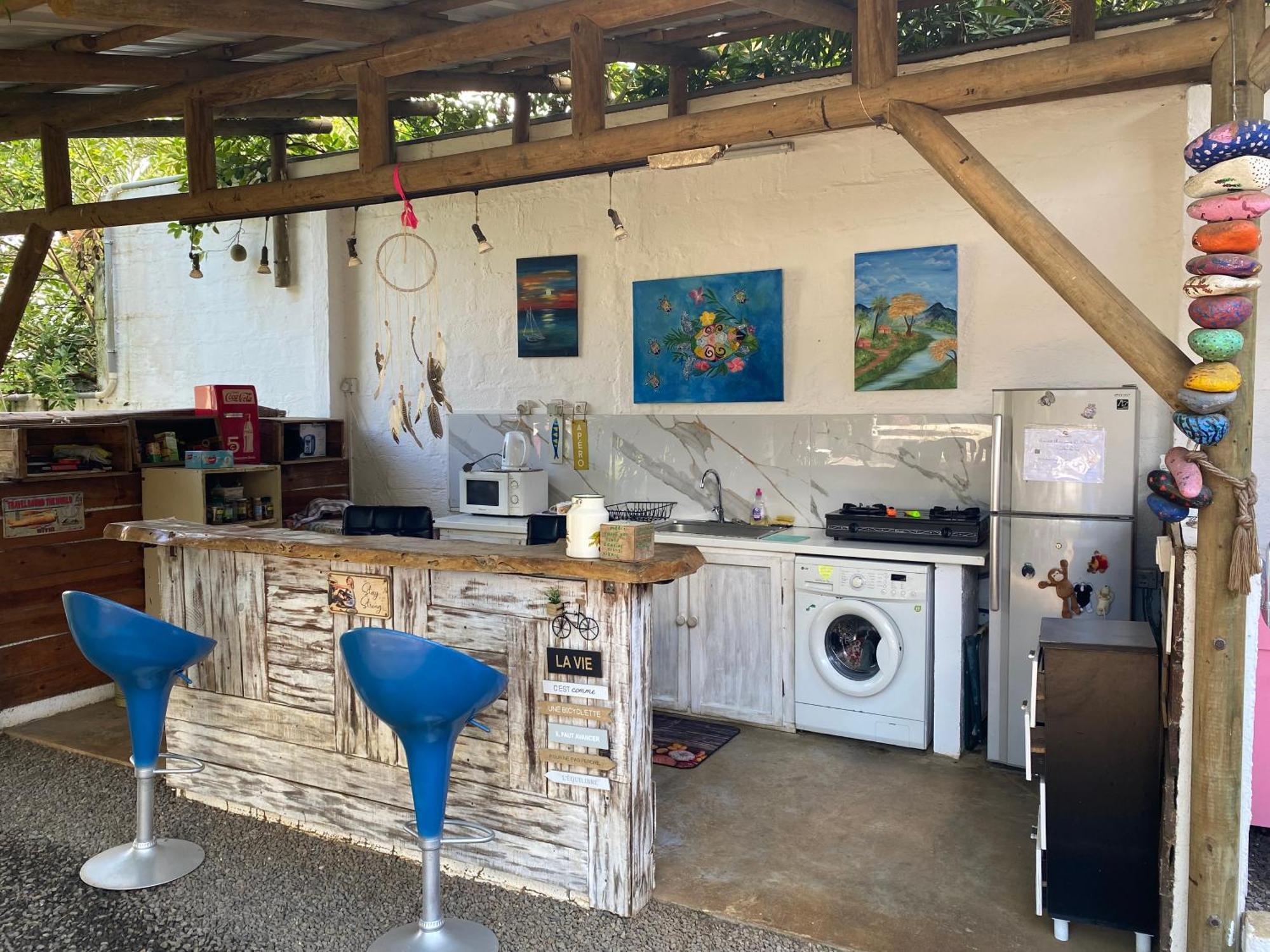 Bed and Breakfast Cazhibiscus Trou aux Biches Exterior foto