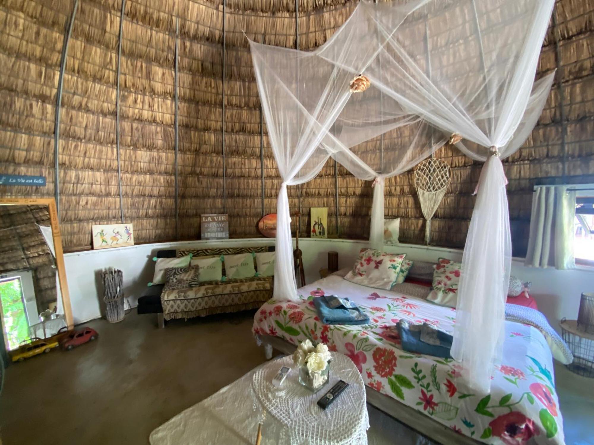 Bed and Breakfast Cazhibiscus Trou aux Biches Exterior foto