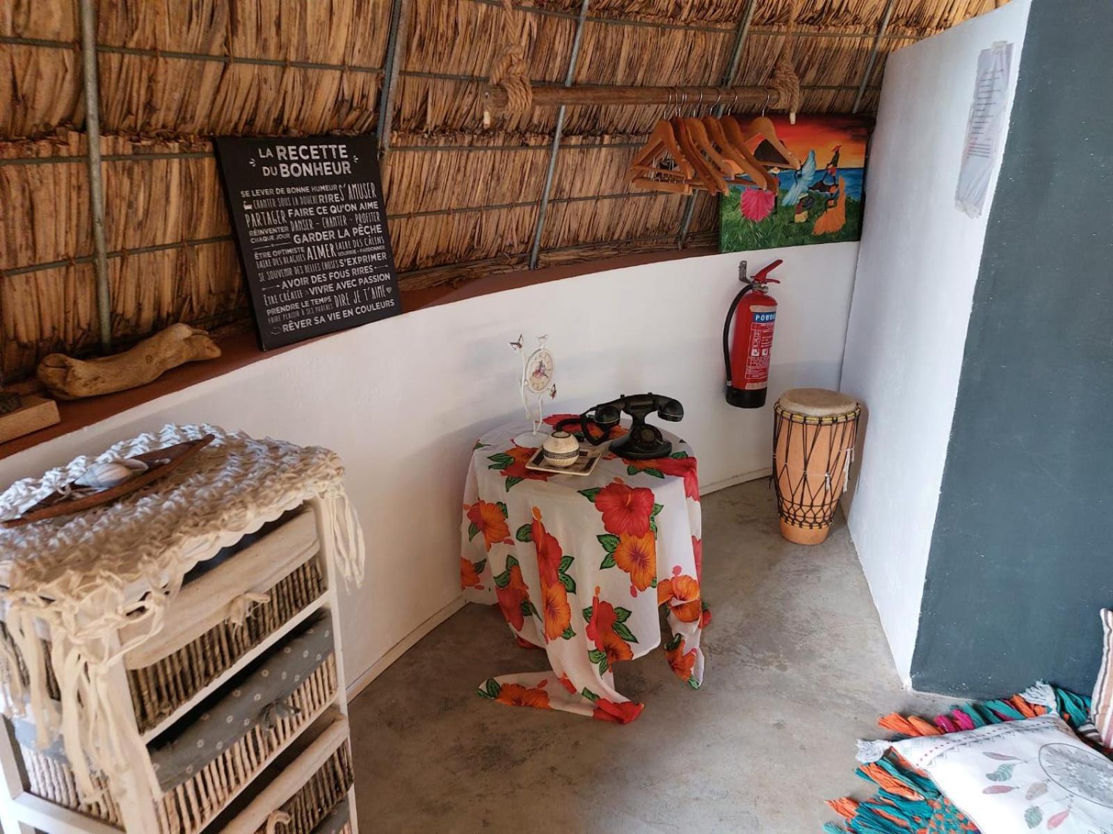 Bed and Breakfast Cazhibiscus Trou aux Biches Exterior foto